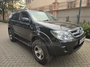 Toyota Fortuner 2006 Black