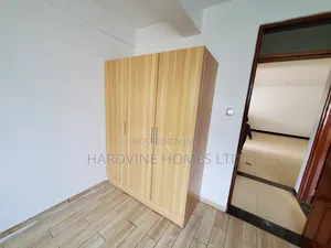 3bdrm Apartment in Valley Arcade for rent