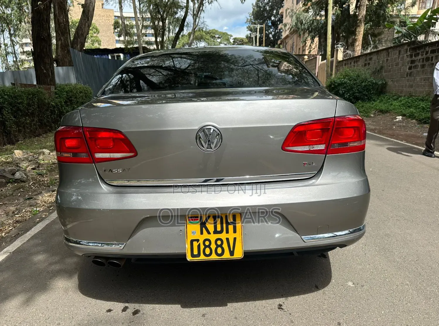 Volkswagen Passat 2013 Silver
