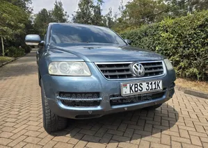 Volkswagen Touareg 2006 Blue