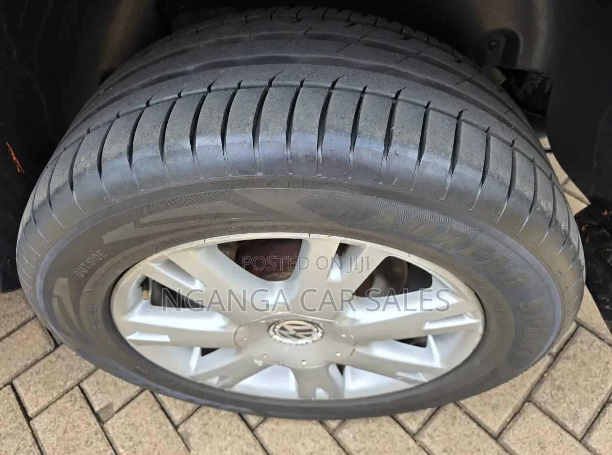 Volkswagen Touareg 2006 Blue