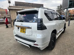 Toyota Land Cruiser Prado 2011 White
