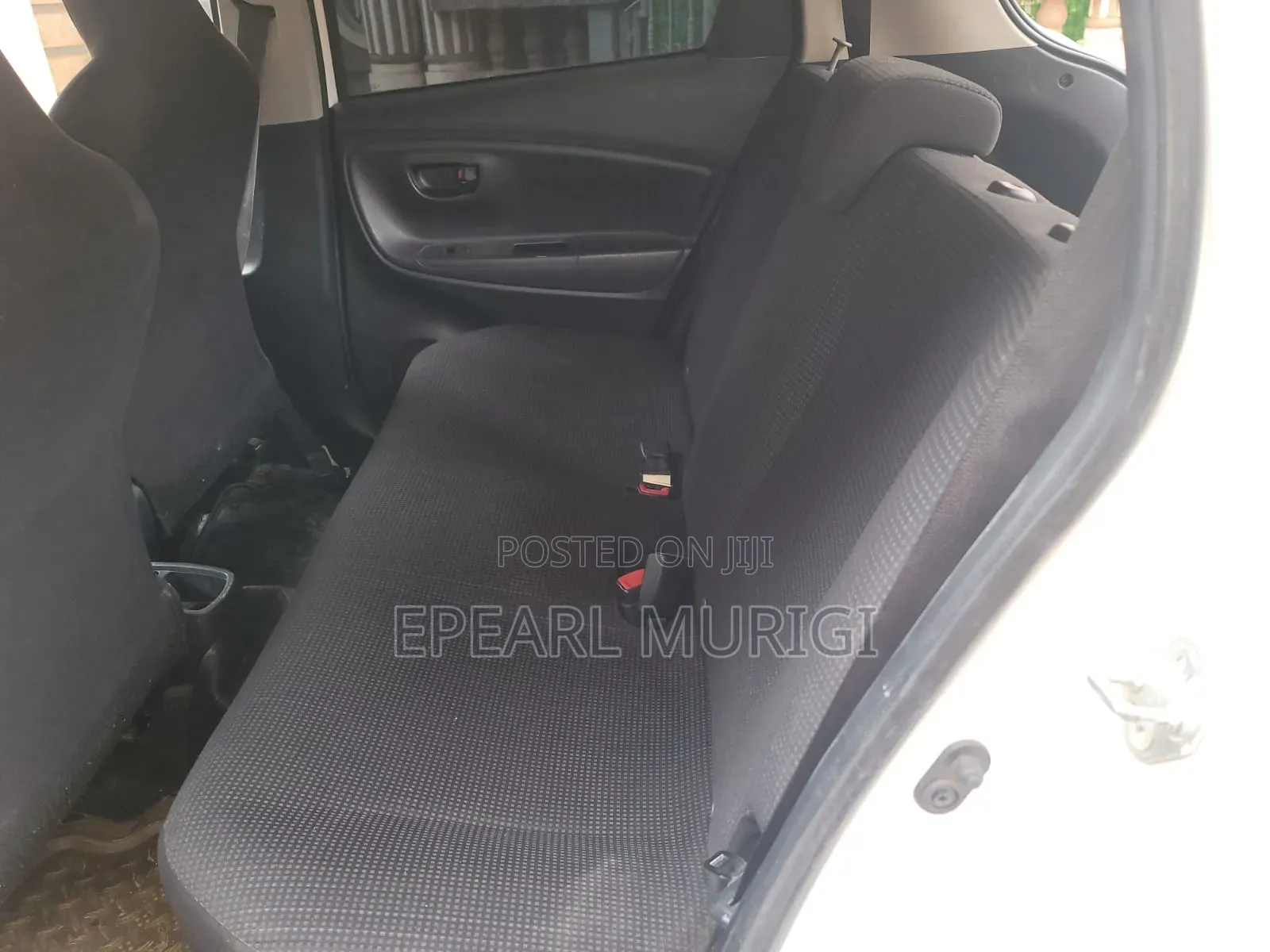 Toyota Vitz 2017 White