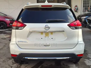 Nissan X-Trail 2019 White