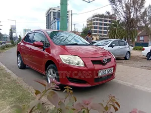 Toyota Auris 2007 Red
