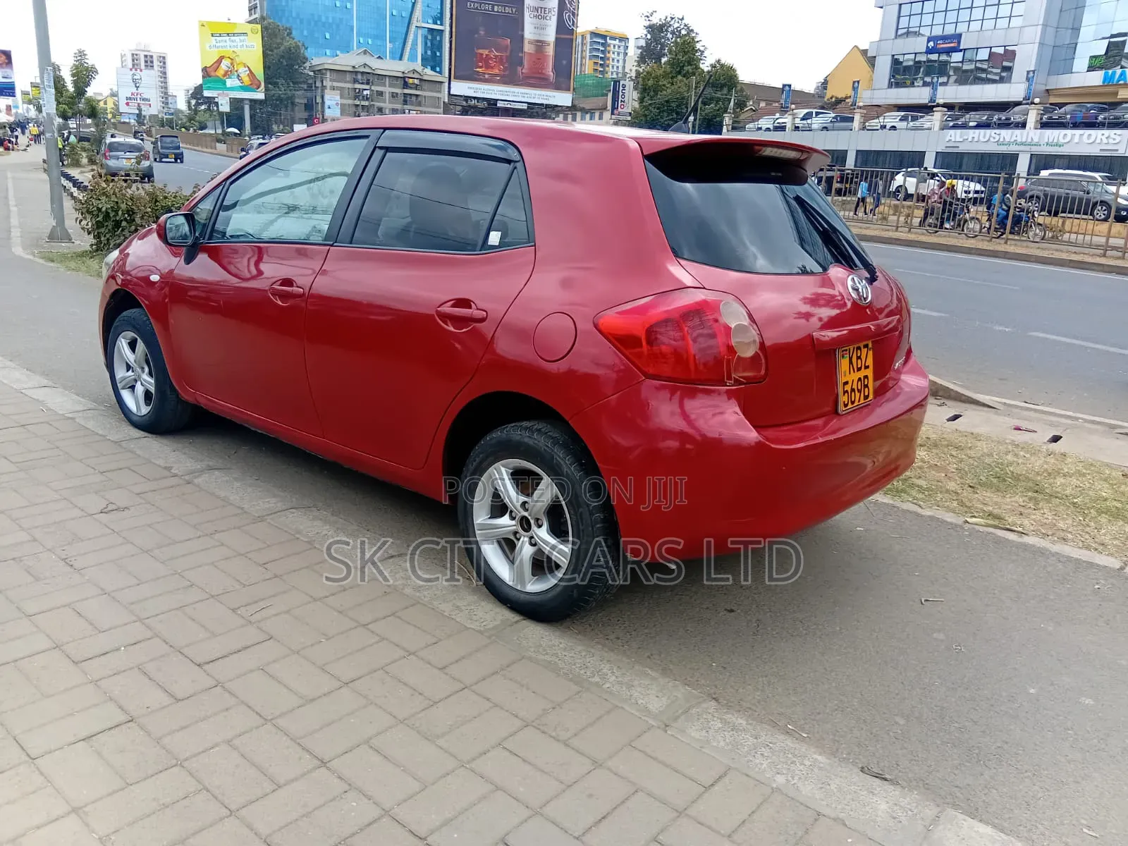 Toyota Auris 2007 Red