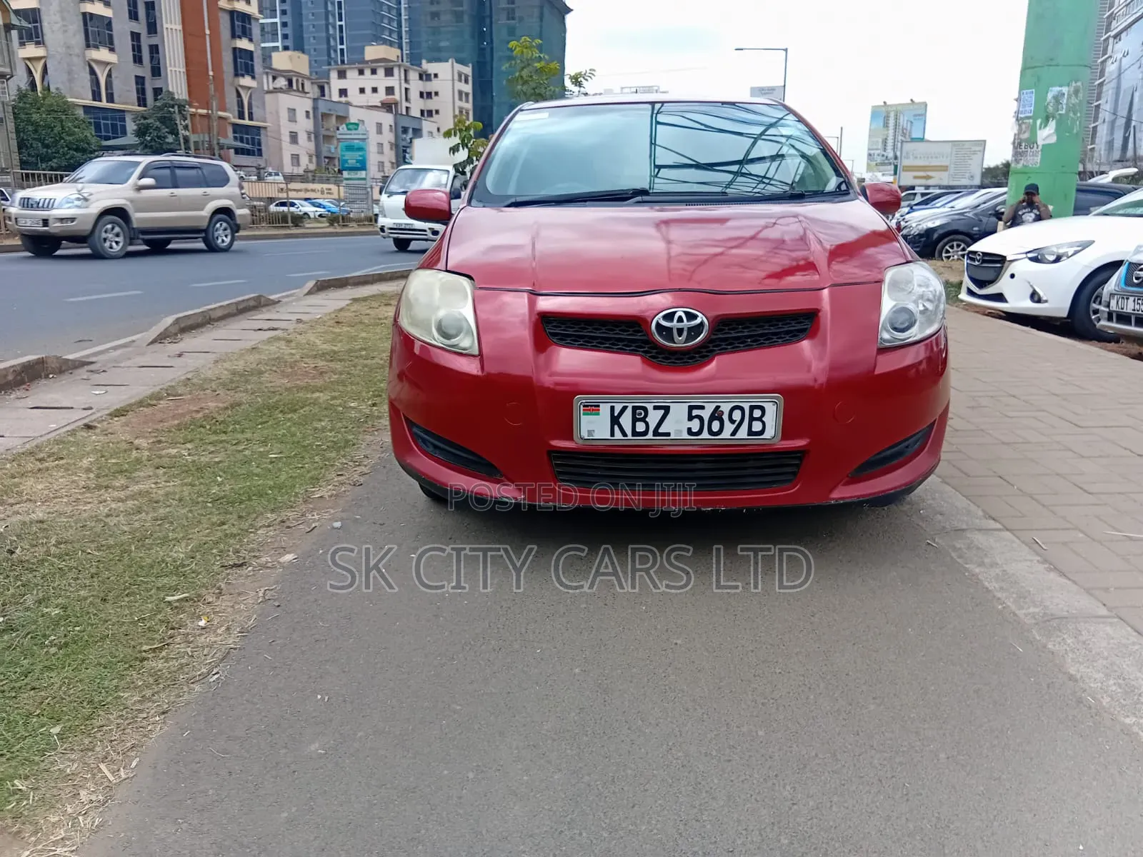Toyota Auris 2007 Red