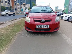 Toyota Auris 2007 Red