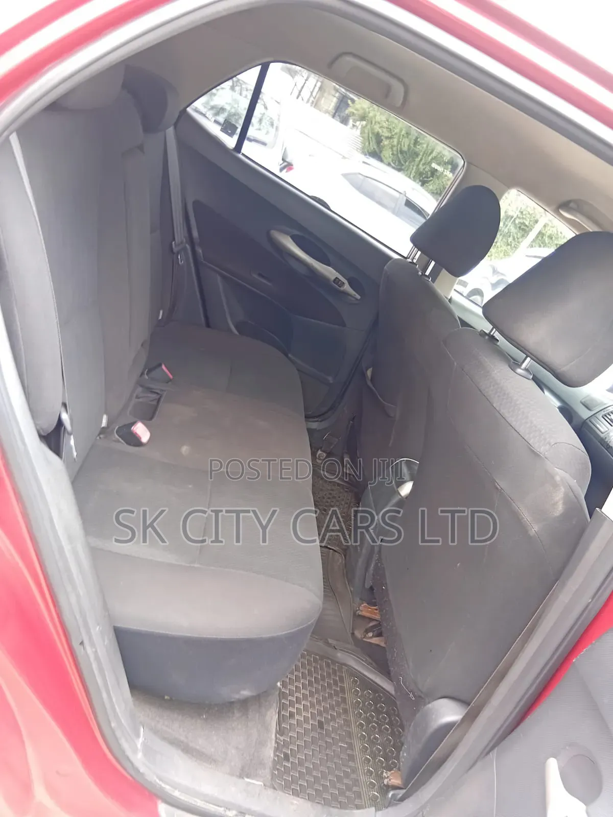 Toyota Auris 2007 Red