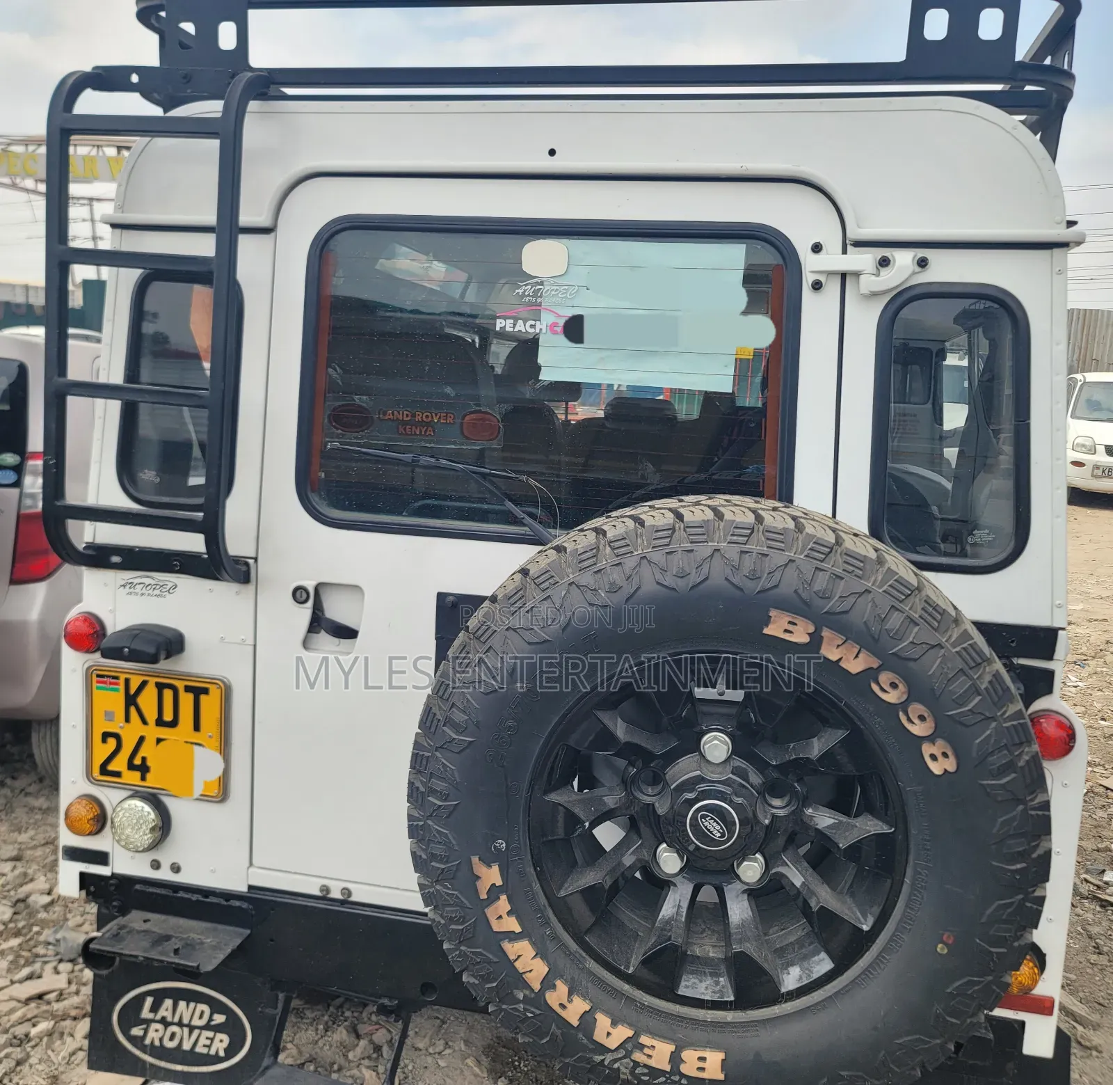 Land Rover Defender 2009 White