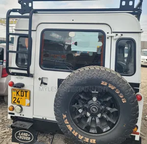 Land Rover Defender 2009 White
