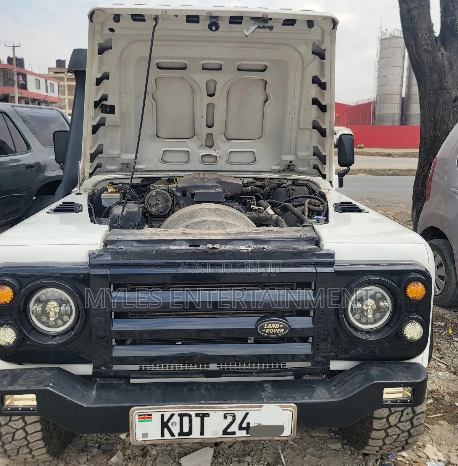 Land Rover Defender 2009 White