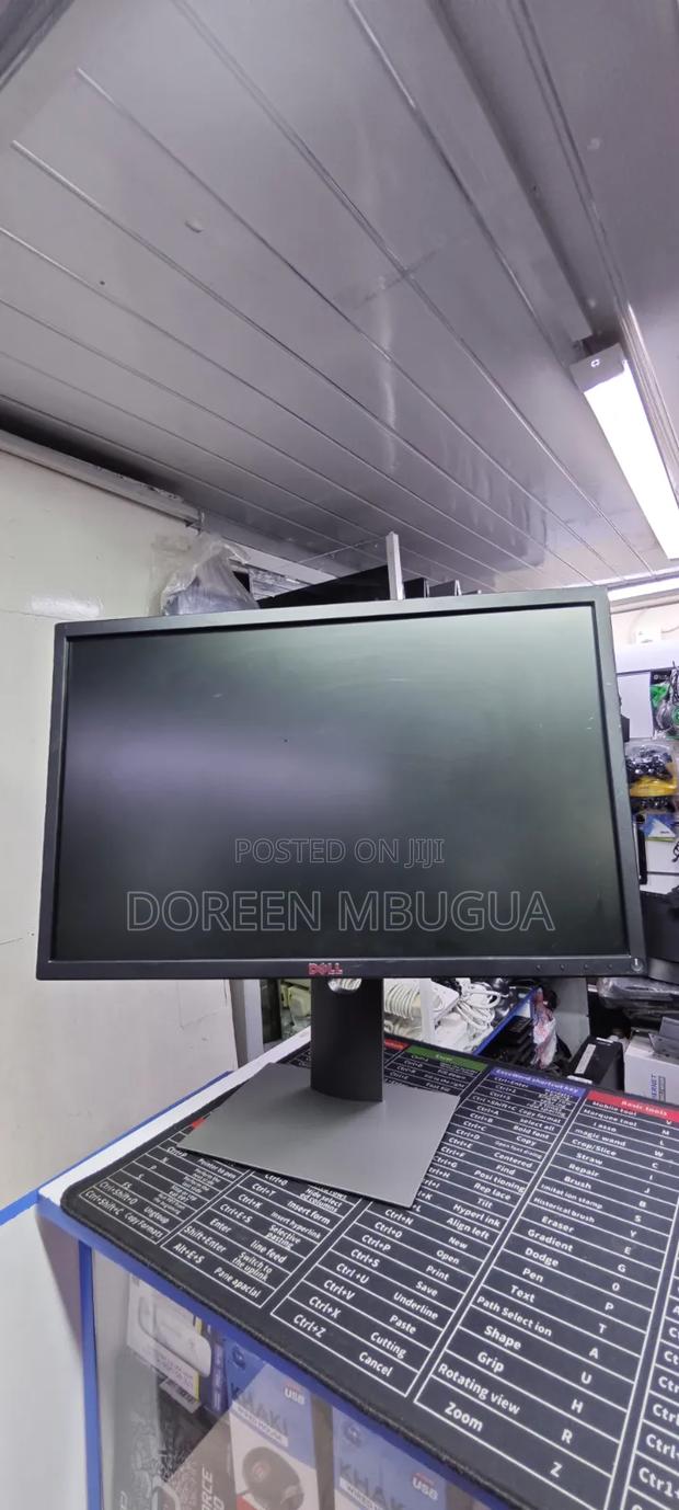 Dell 22" Slim Monitor With Hdmi and Display Ports