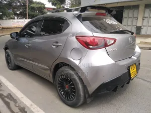 Mazda Demio 2015 Gray