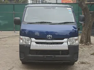 Toyota HiAce 2020 Blue