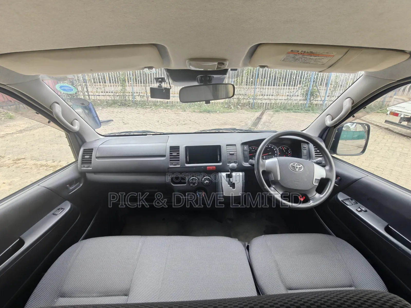 Toyota HiAce 2020 Blue