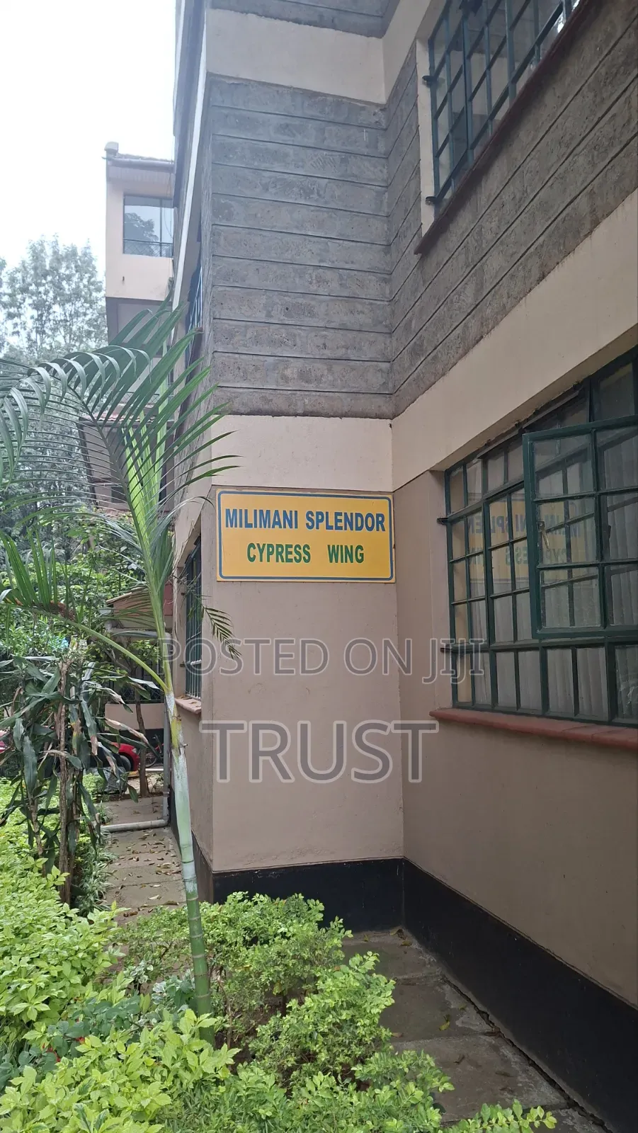 3bdrm House in State House Area for rent