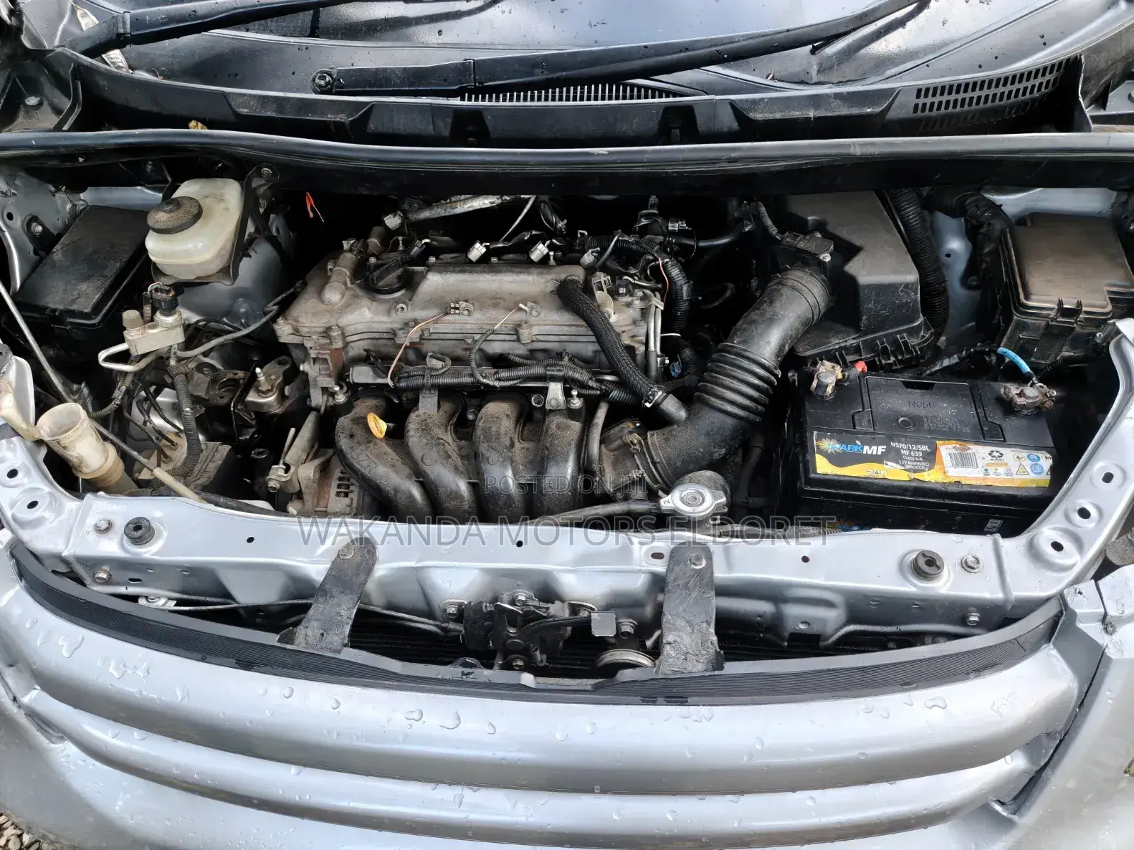 Toyota Noah 2009 Silver