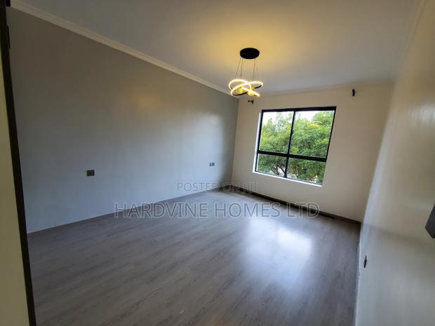 2bdrm Apartment in Valley Arcade for rent - thumbnail 3