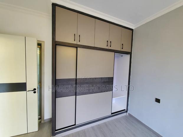 2bdrm Apartment in Valley Arcade for rent - thumbnail 4