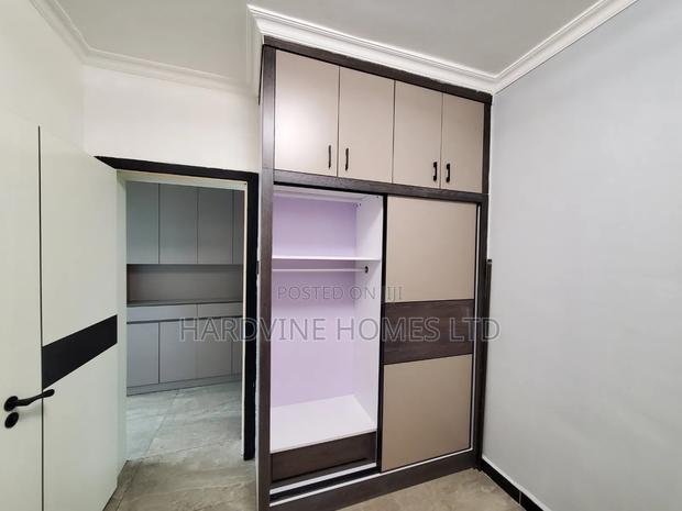 2bdrm Apartment in Valley Arcade for rent - thumbnail 6