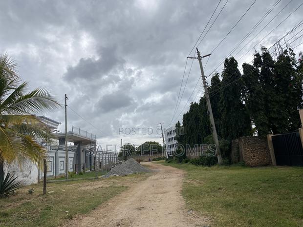 Prime Eighth Acre Plot – Shanzu Serena, Mombasa – KSH 8.5m - thumbnail 3