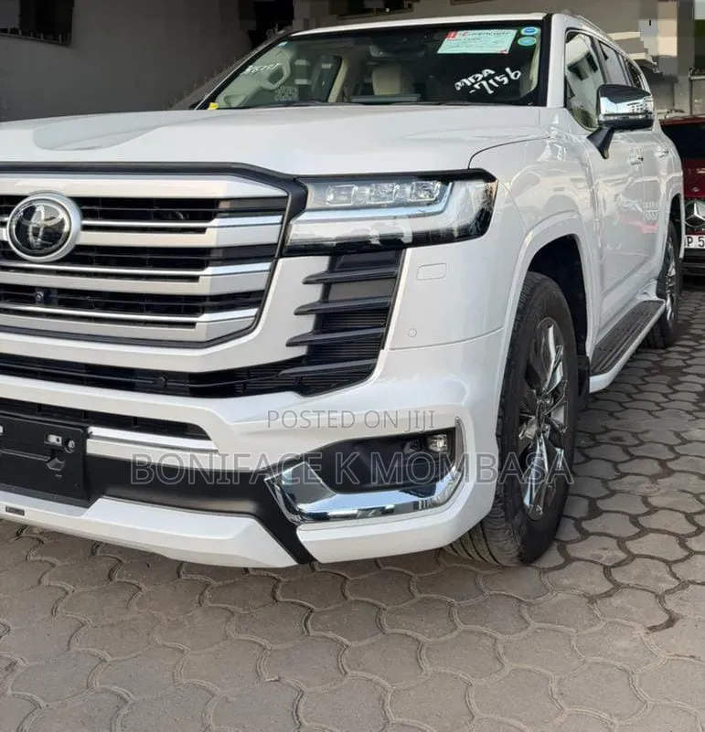 New Toyota Land Cruiser 2023 White