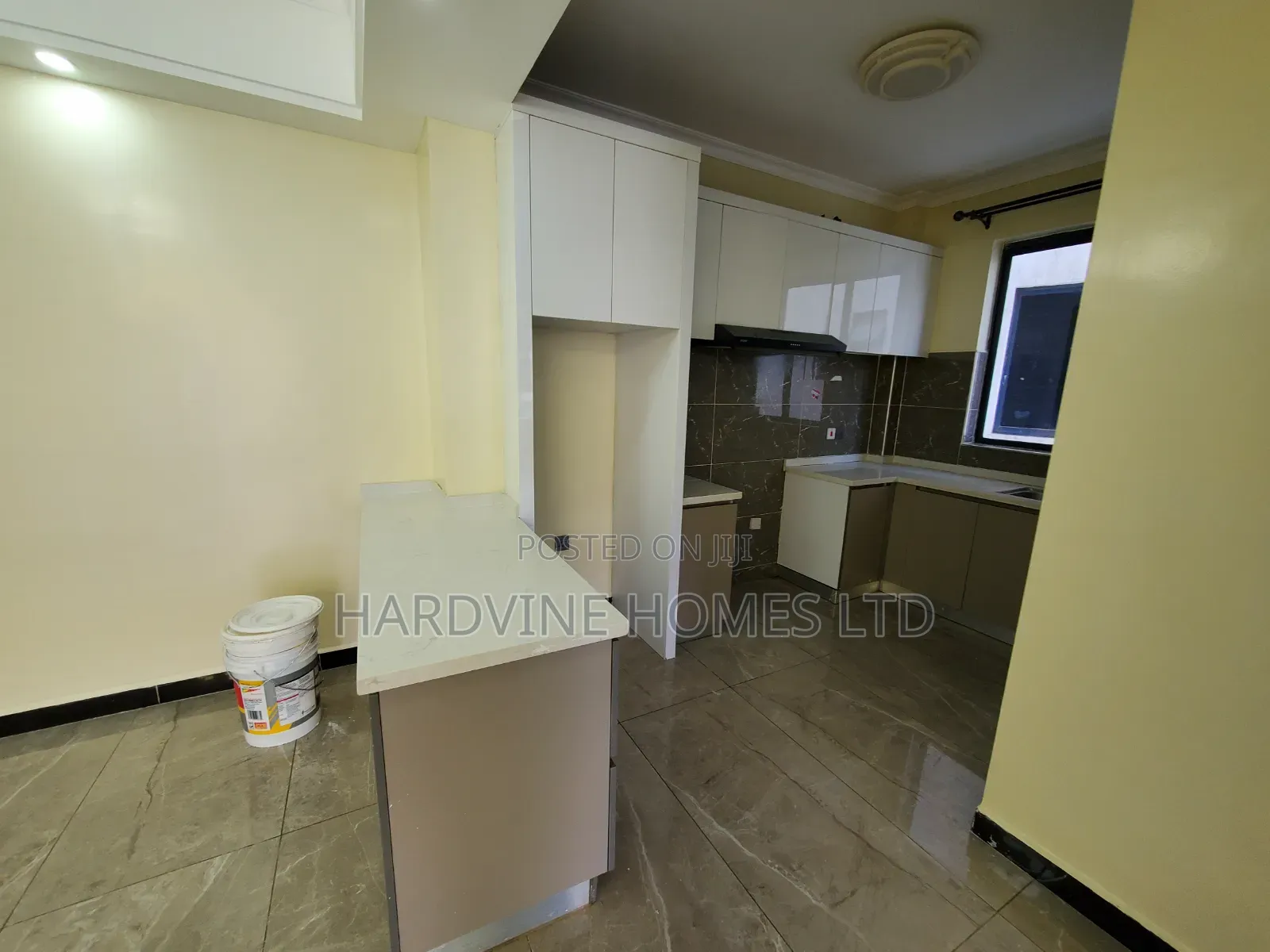 2bdrm Apartment in Valley Arcade for rent