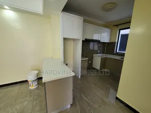 2bdrm Apartment in Valley Arcade for rent