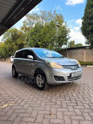 Nissan Note 2013 Silver