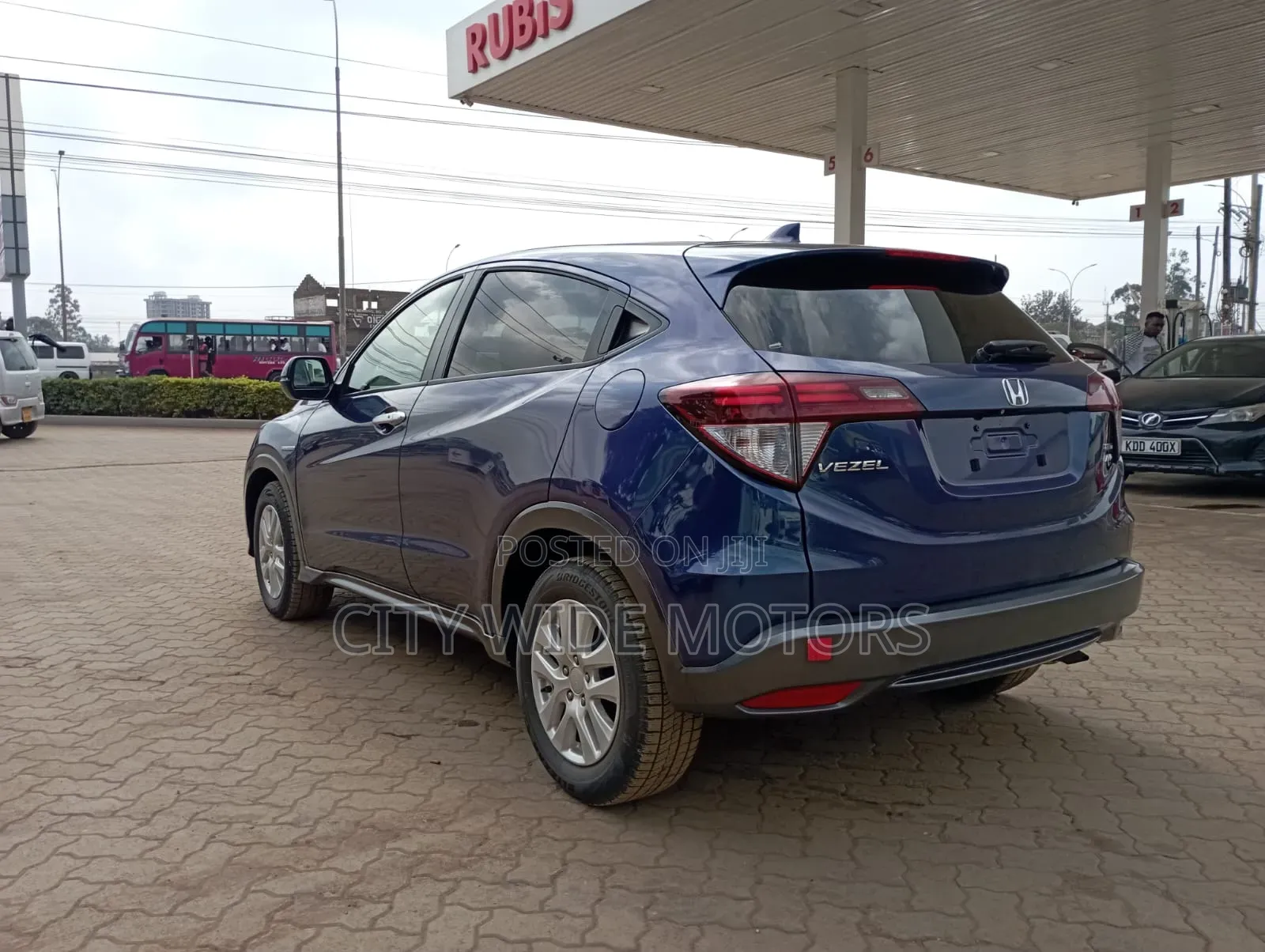 Honda Vezel 2018 Blue