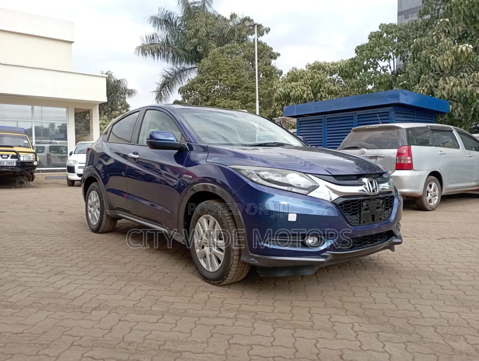 Honda Vezel 2018 Blue