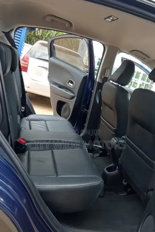 Honda Vezel 2018 Blue