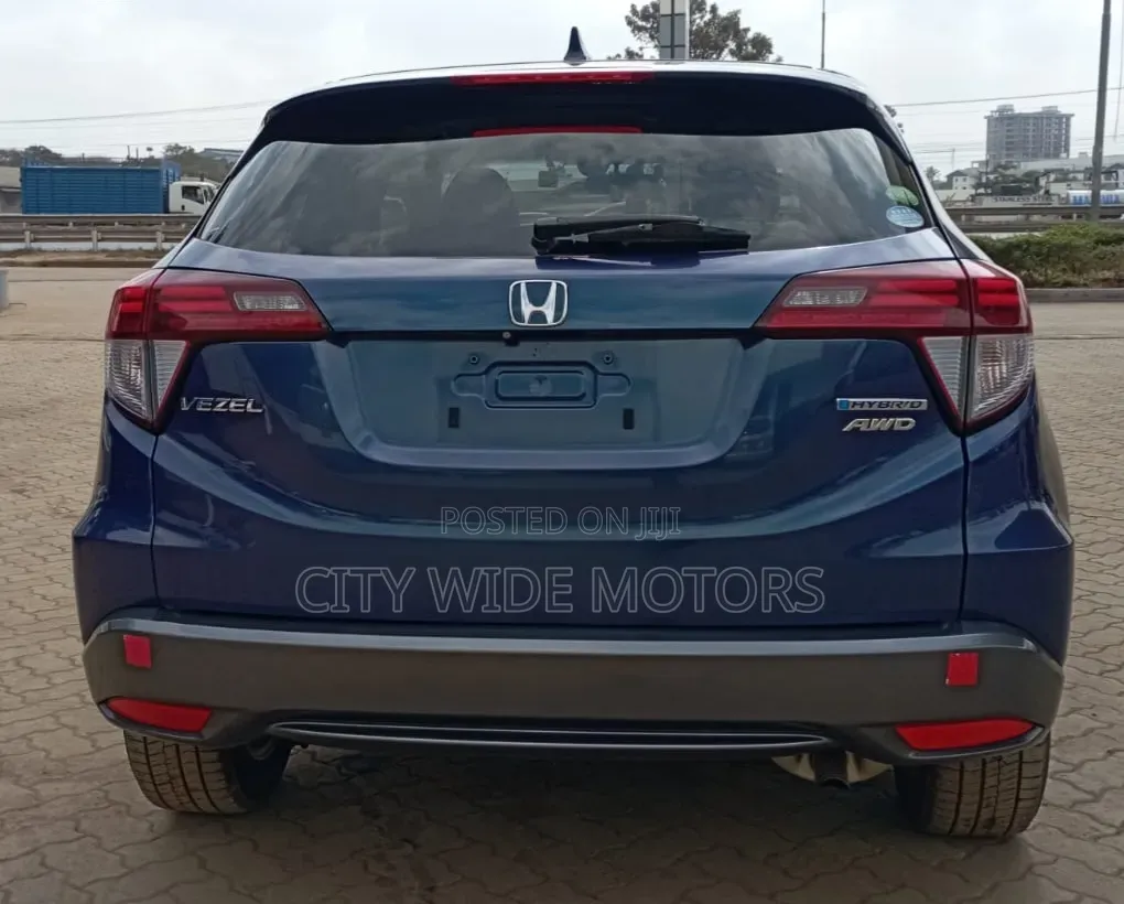 Honda Vezel 2018 Blue
