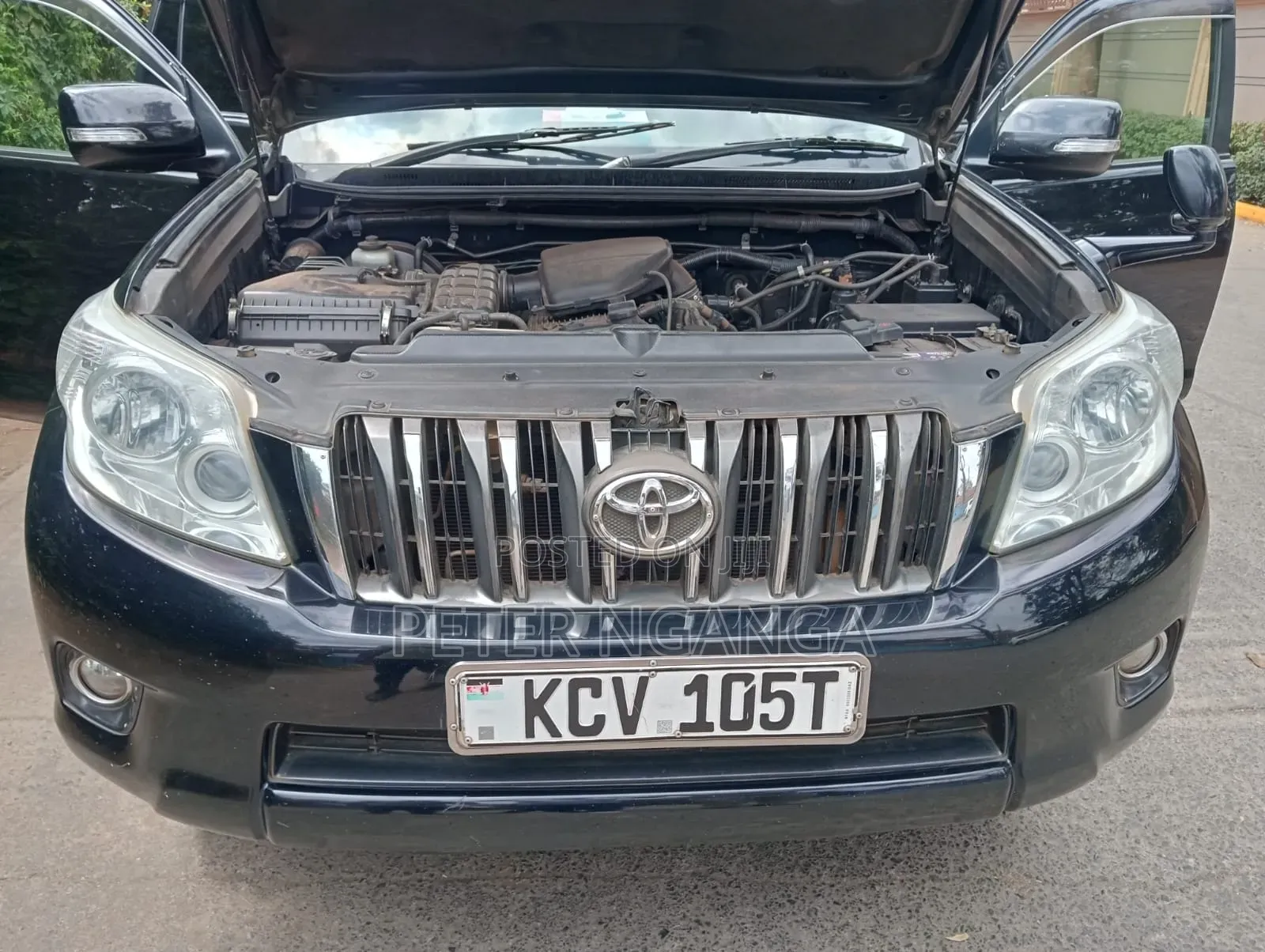 Toyota Land Cruiser Prado 2012 Black
