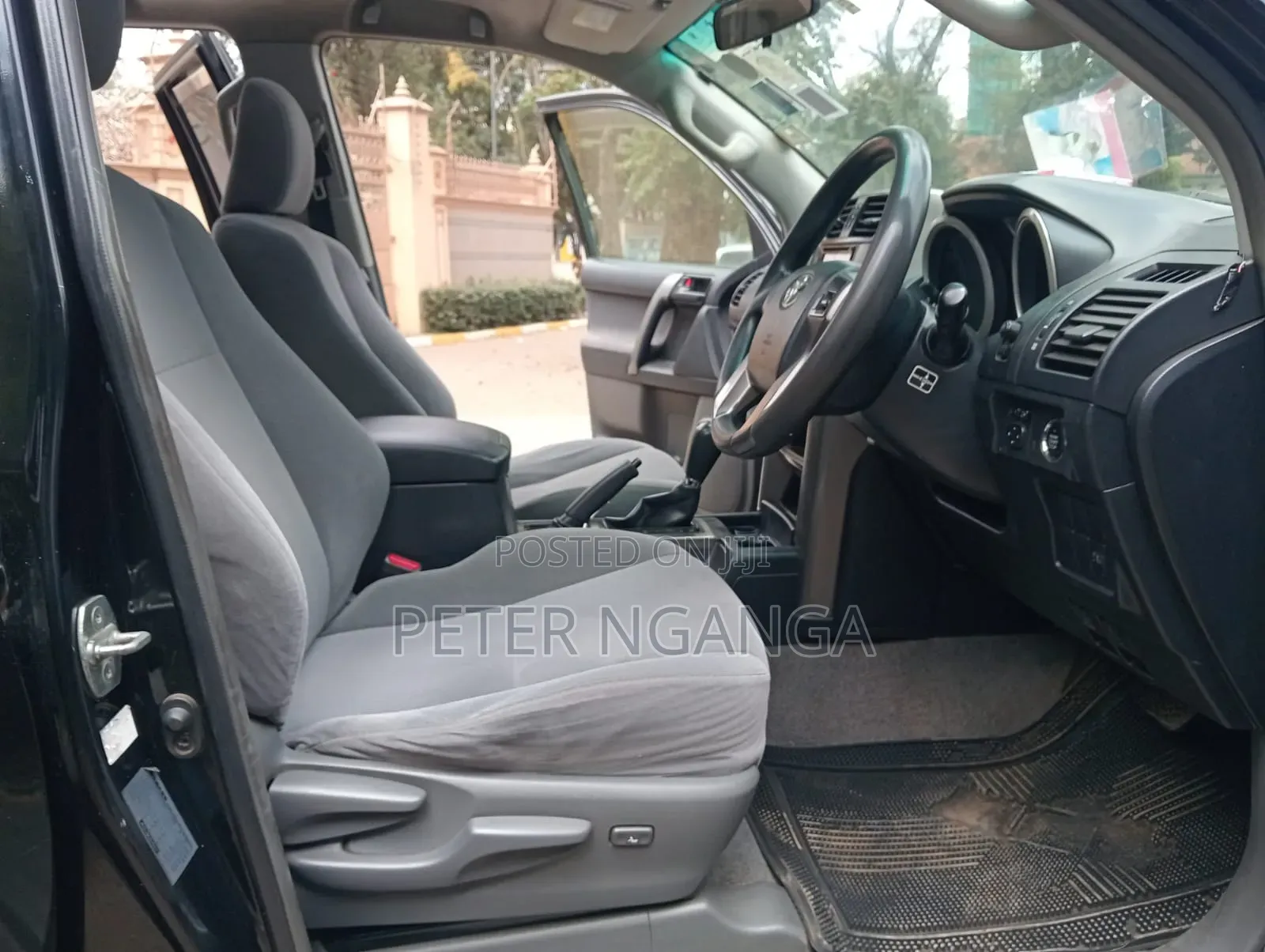 Toyota Land Cruiser Prado 2012 Black