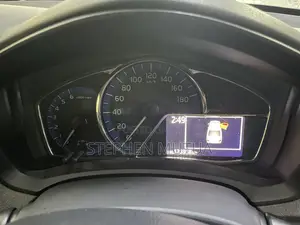 Toyota Axio 1.5 Hybrid 2WD 2019 Silver