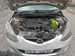 Mazda Demio 2012 Silver