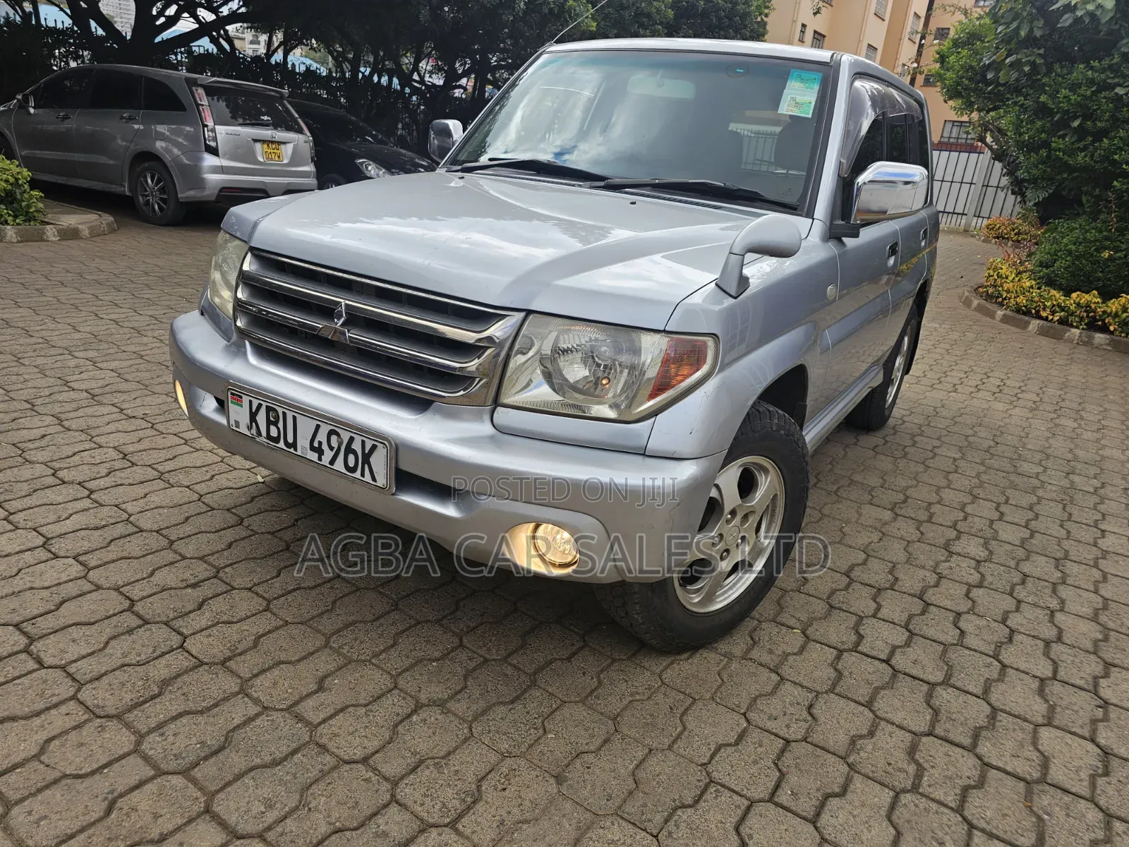 Mitsubishi Pajero IO 2003 Silver