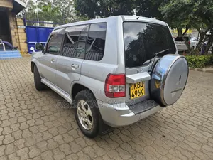 Mitsubishi Pajero IO 2003 Silver