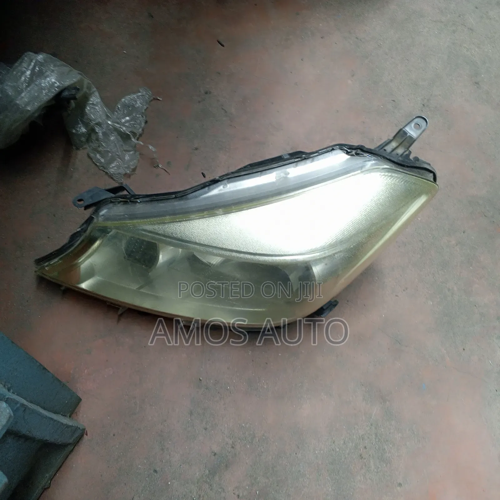Vitz 2012 Headlight Non Xenon