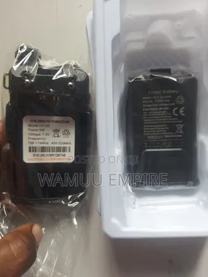 BaoFeng UV-5R Dual-Band FM Transceiver