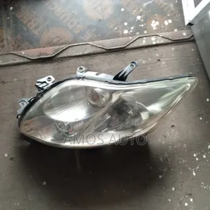 Auris 2008 Headlight Non Xenon