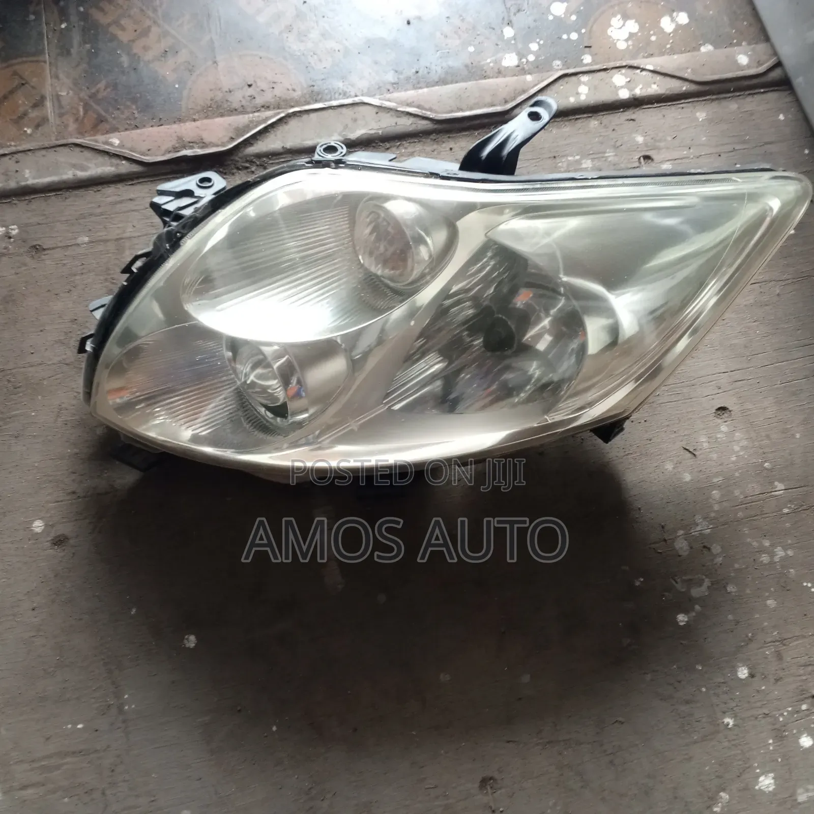 Auris 2008 Headlight Non Xenon