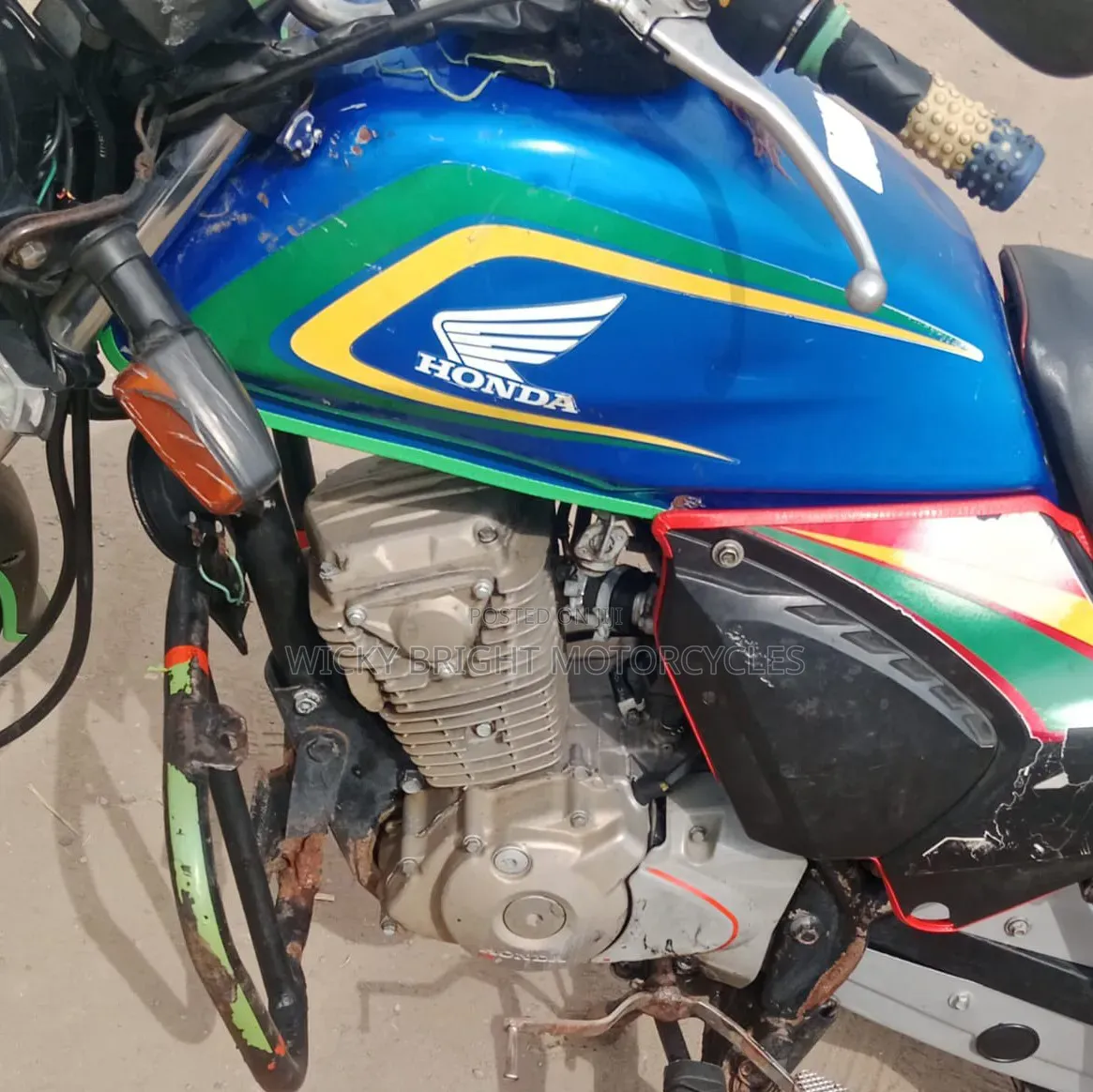 Honda CB 2021 Blue