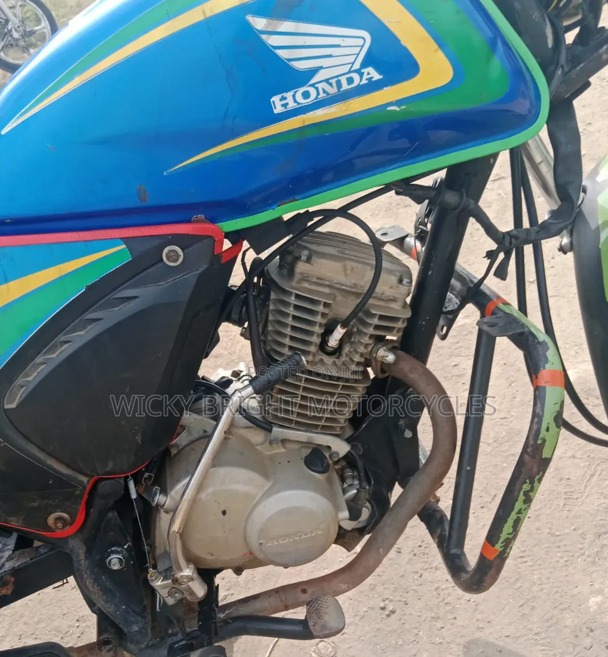 Honda CB 2021 Blue