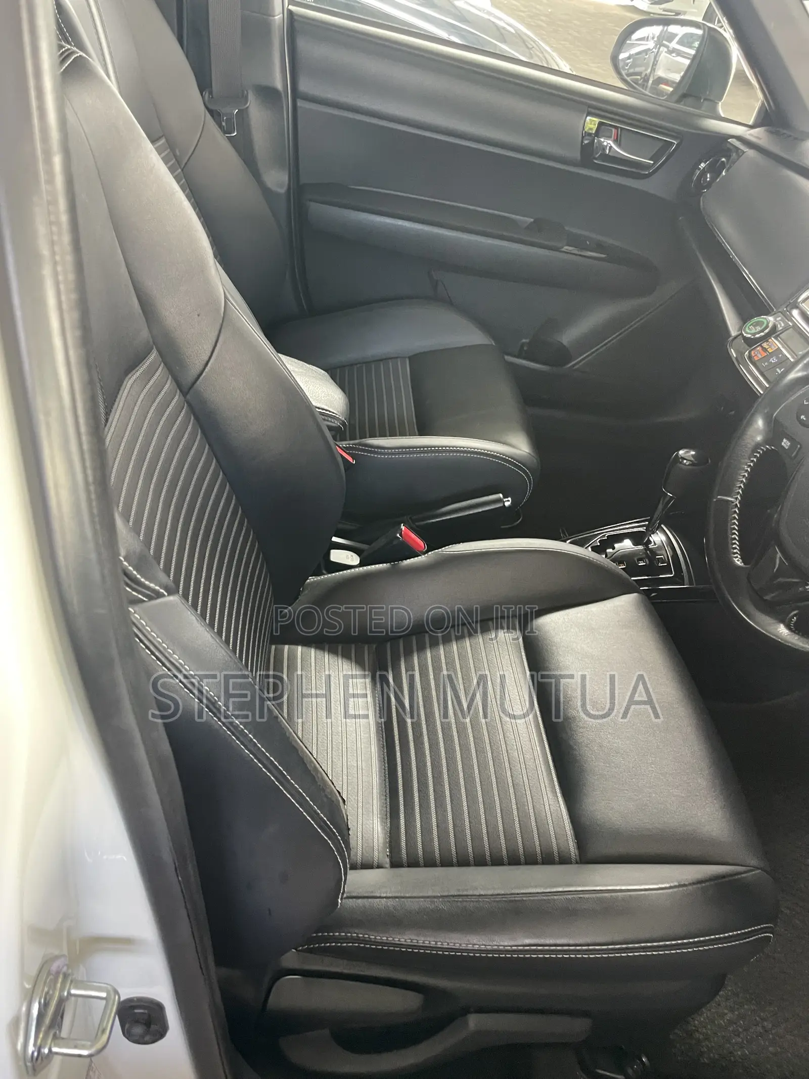Toyota Axio 1.5 Hybrid 2WD 2019 White
