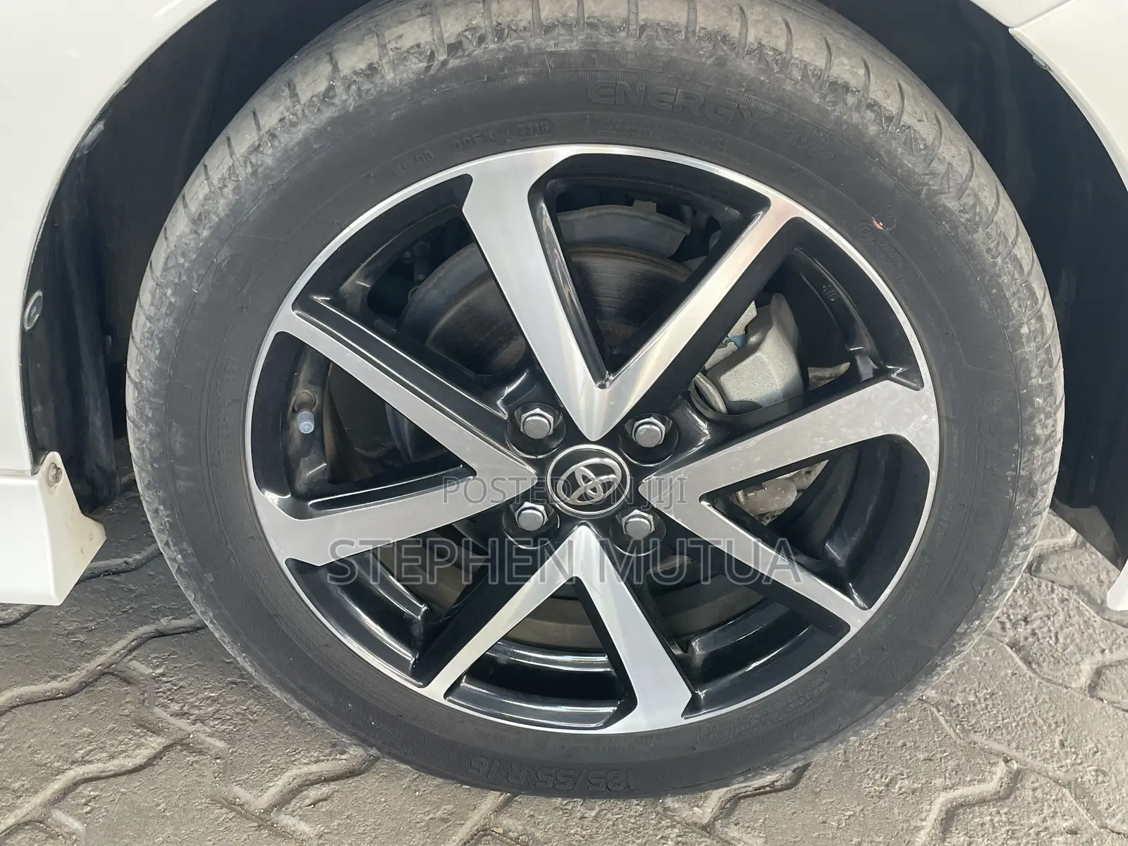Toyota Axio 1.5 Hybrid 2WD 2019 White