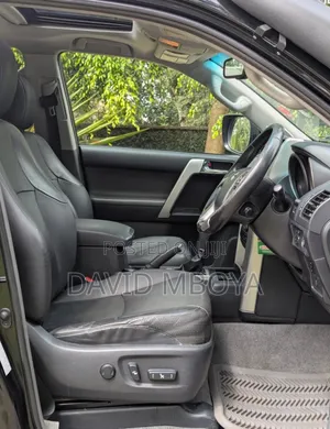 Toyota Land Cruiser Prado 2013 Black