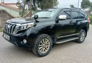 Toyota Land Cruiser Prado 2017 Black